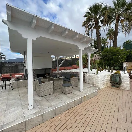 The Great Escape Вилла Адехе