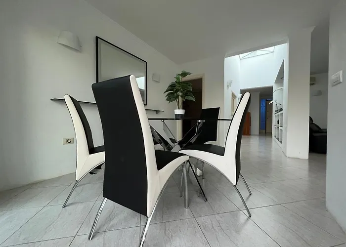 The Great Escape Costa Adeje (Tenerife)